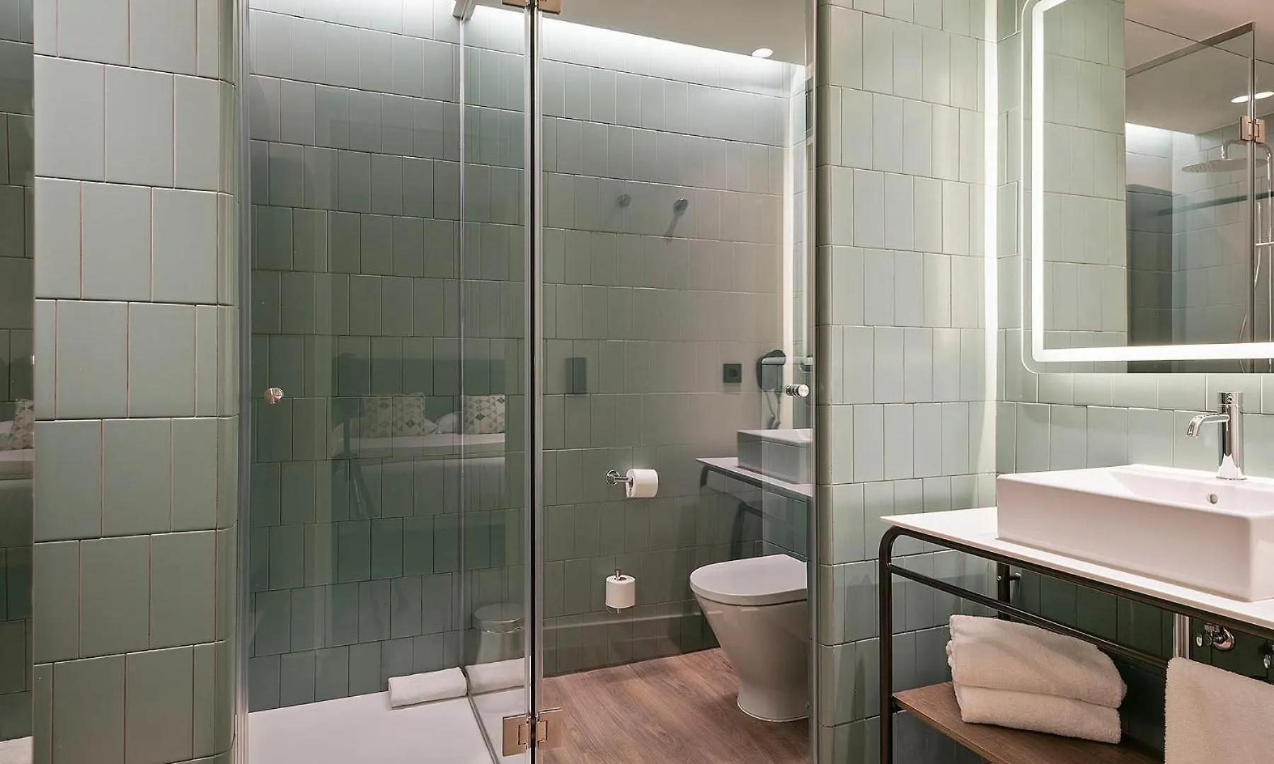 Hotel Via Augusta Barcelona 2*,