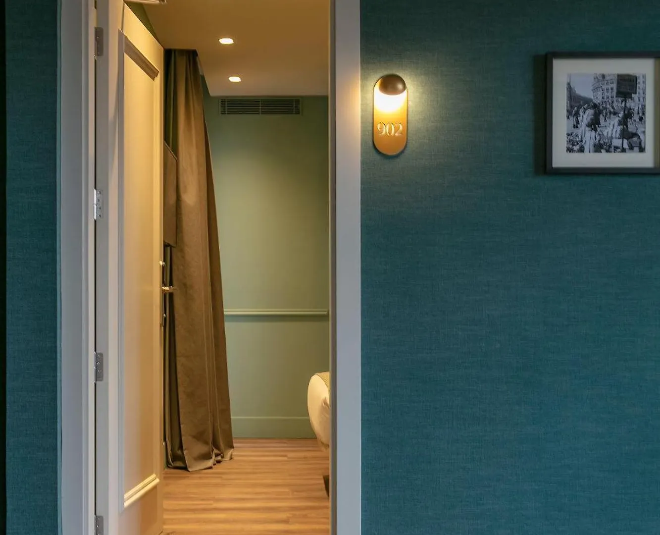 Hotel Via Augusta Барселона 2*,  Испания